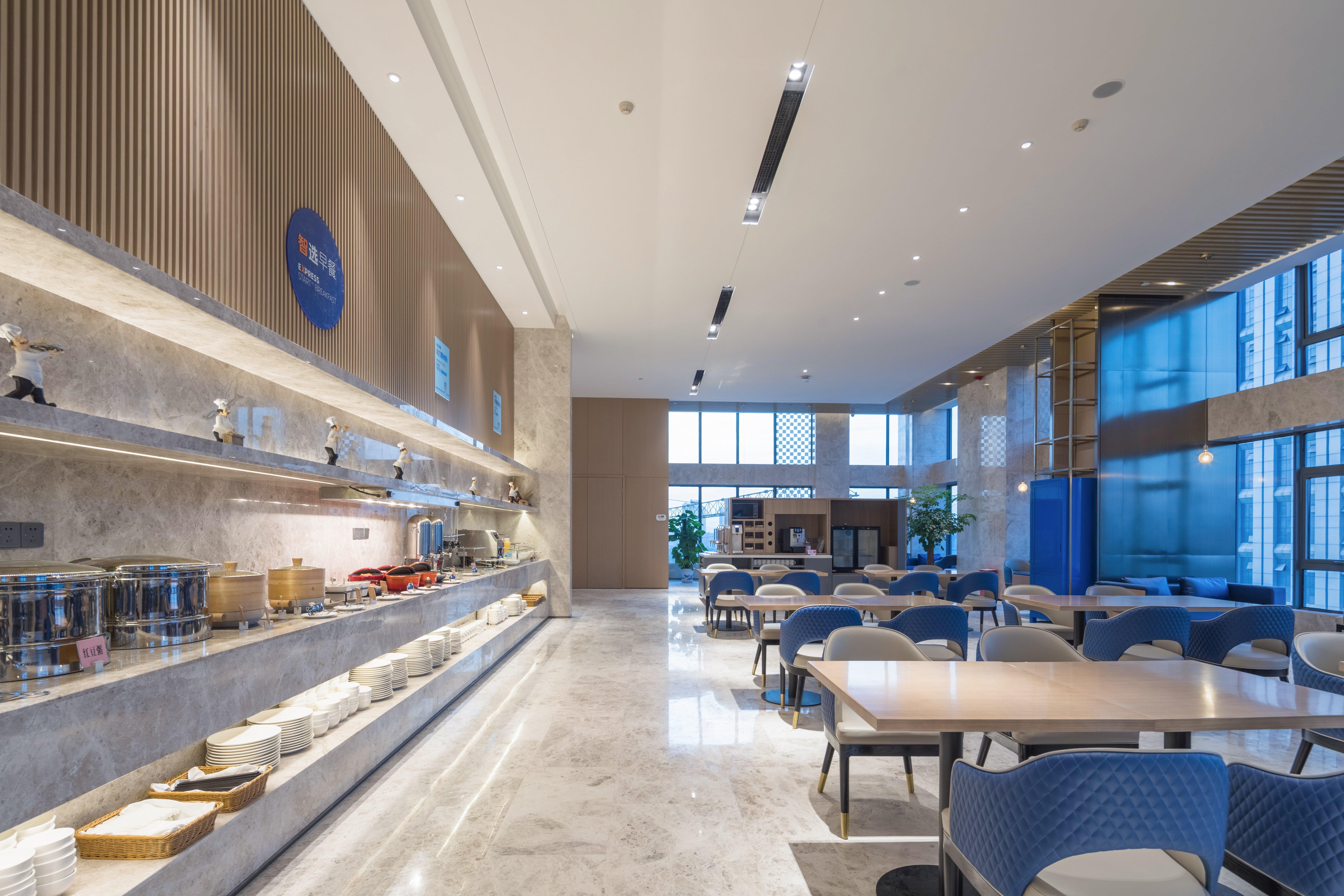 Holiday Inn Express Nanchang West Station By Ihg Εξωτερικό φωτογραφία